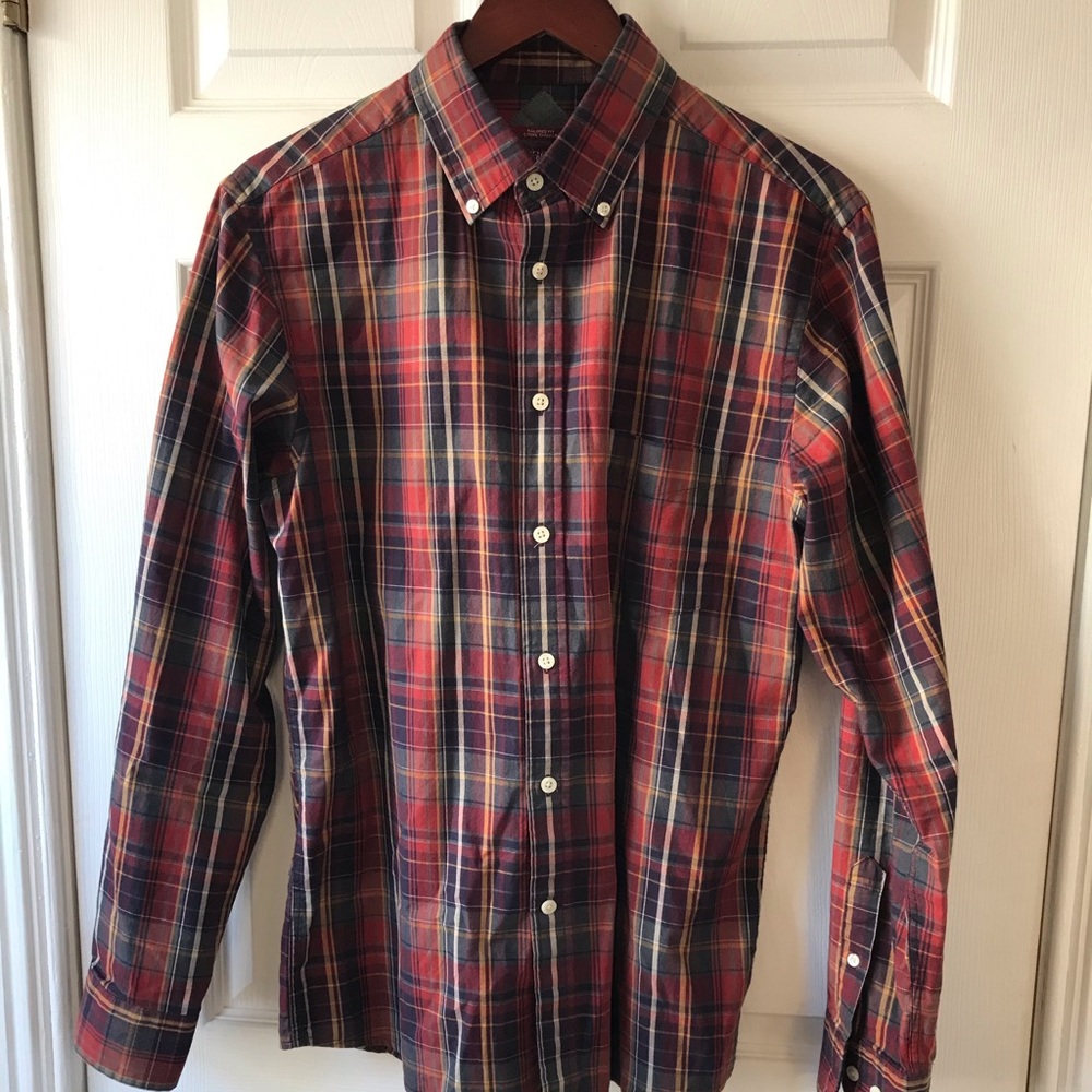 MERONA BUTTON UP. SZ. MEDIUM. FALL COLORS.